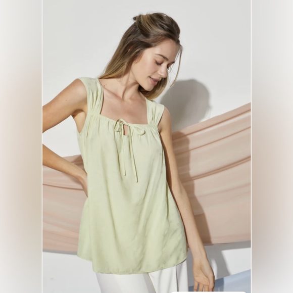 Honey Dew Tank - Picture 1 of 1